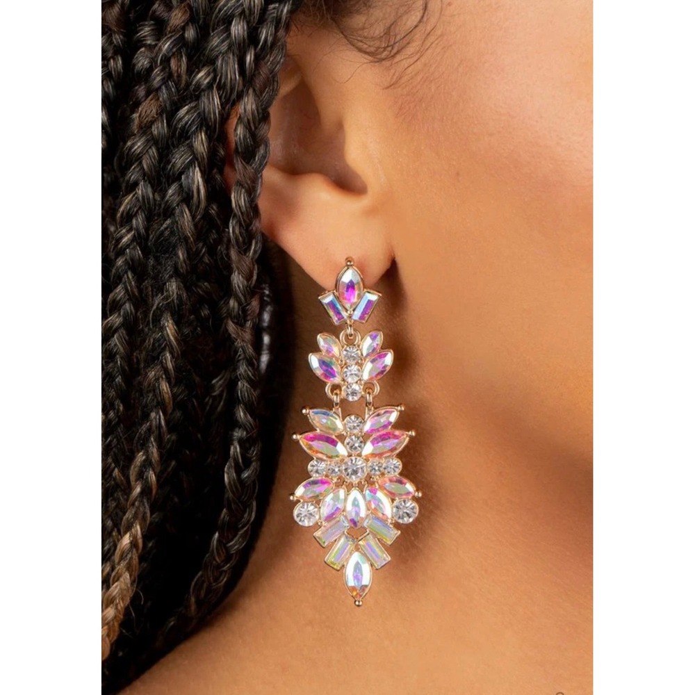 Unbranded Chandelier Earrings Womens OS Gold Iridescent NEW Statement AB Crystal